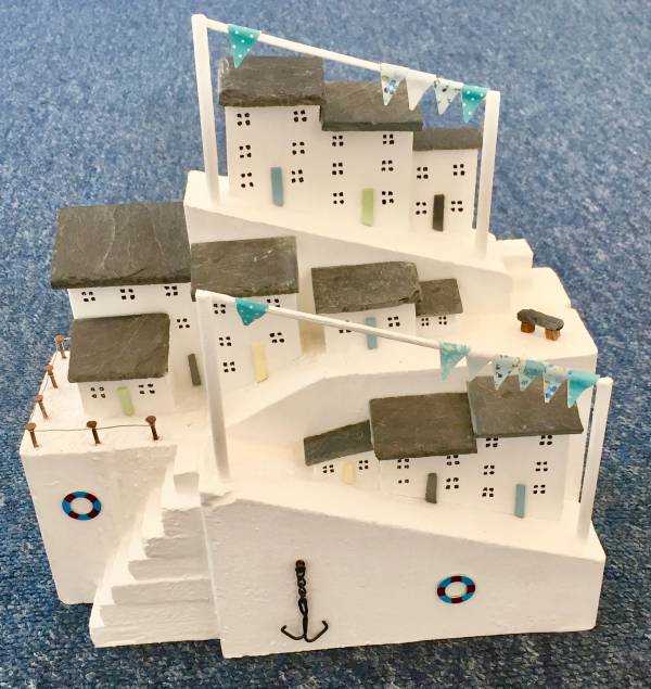 - a , Sculpture wood by Keith Boulton, measuring 17 x 16 cm (H x W) £75